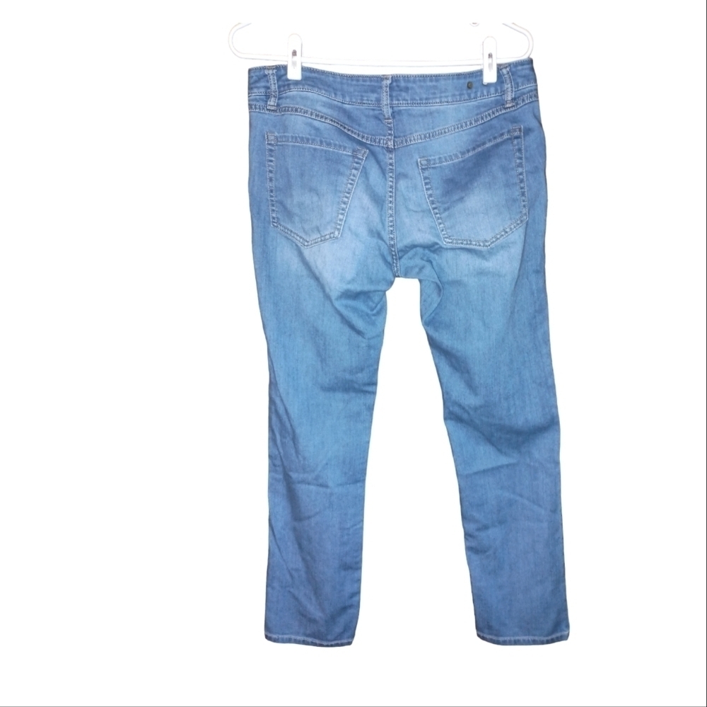 CAbi #751 Brett Boyfriend Medium Wash Jeans Size 6 - Picture 6 of 7